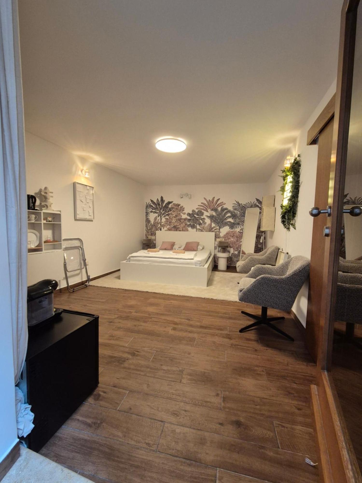 Studio Noellica Rovinj Bagian luar foto